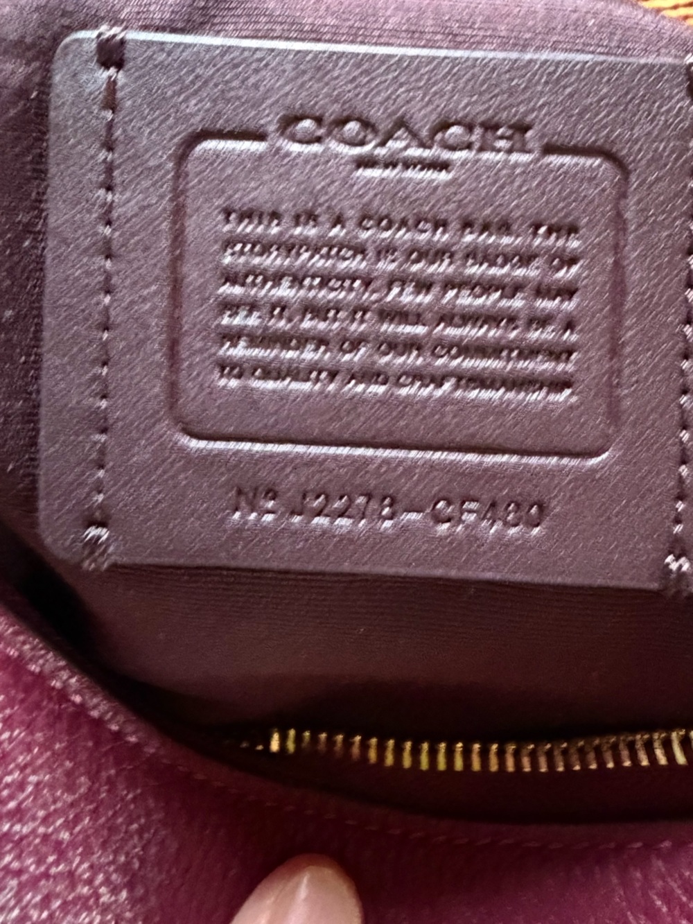 Coach Pebbled Leather Crossbody Bag in Burgundy with Adjustable Strap - Picture 9 of 10